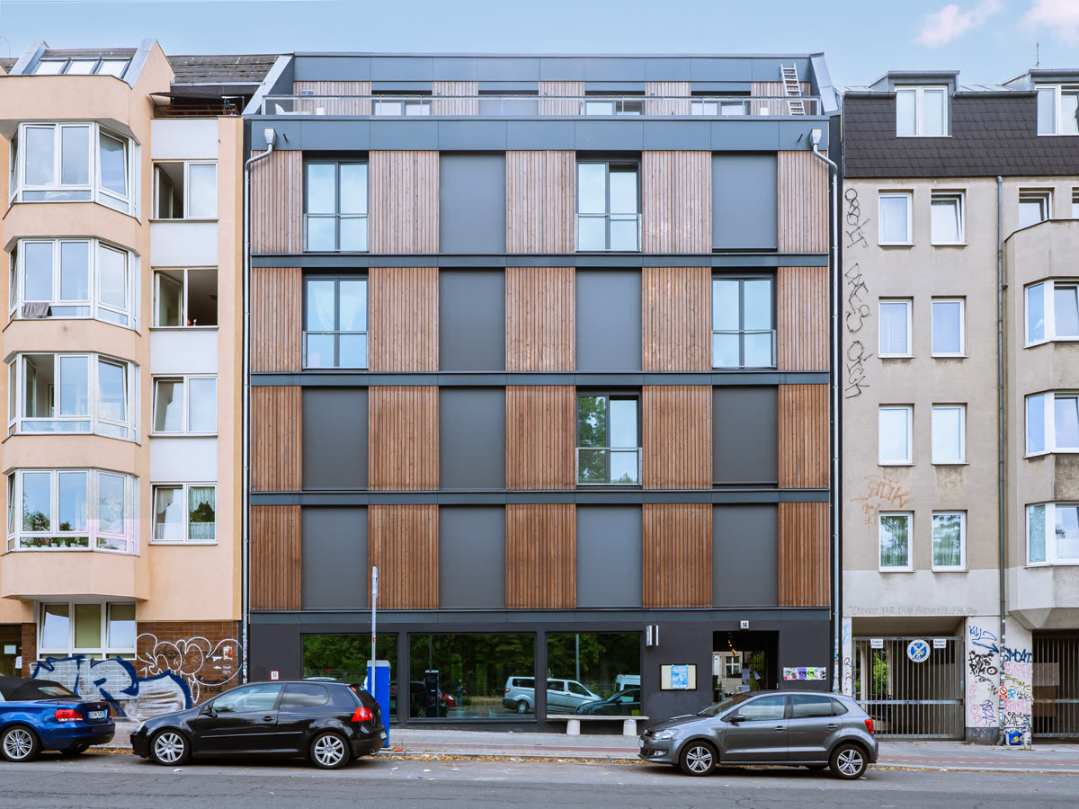 Straßenansicht eines JOPE Wohngebäudes